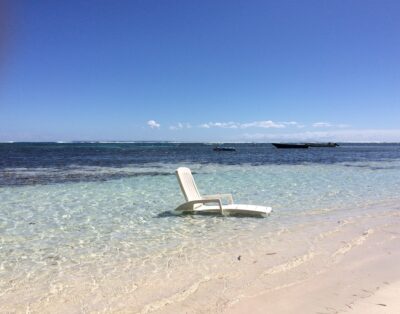 Be On The Beach – THE BEACH